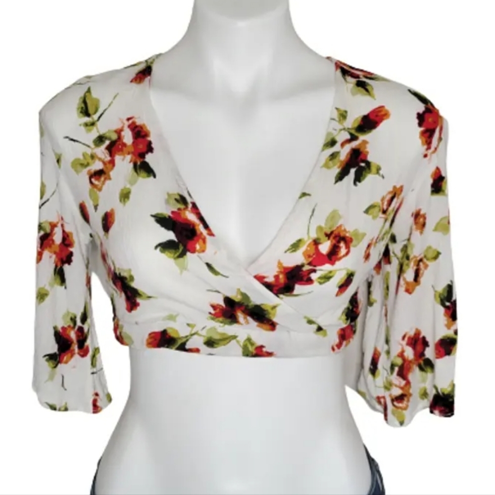 Ambiance White Floral V Neck Cropped Blouse